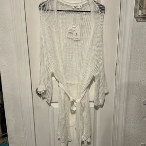 Women’s coverup beach etc